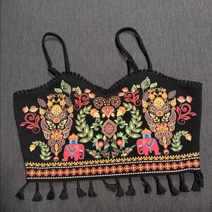 SHEIN Colorful Embroidered Black Crop Top